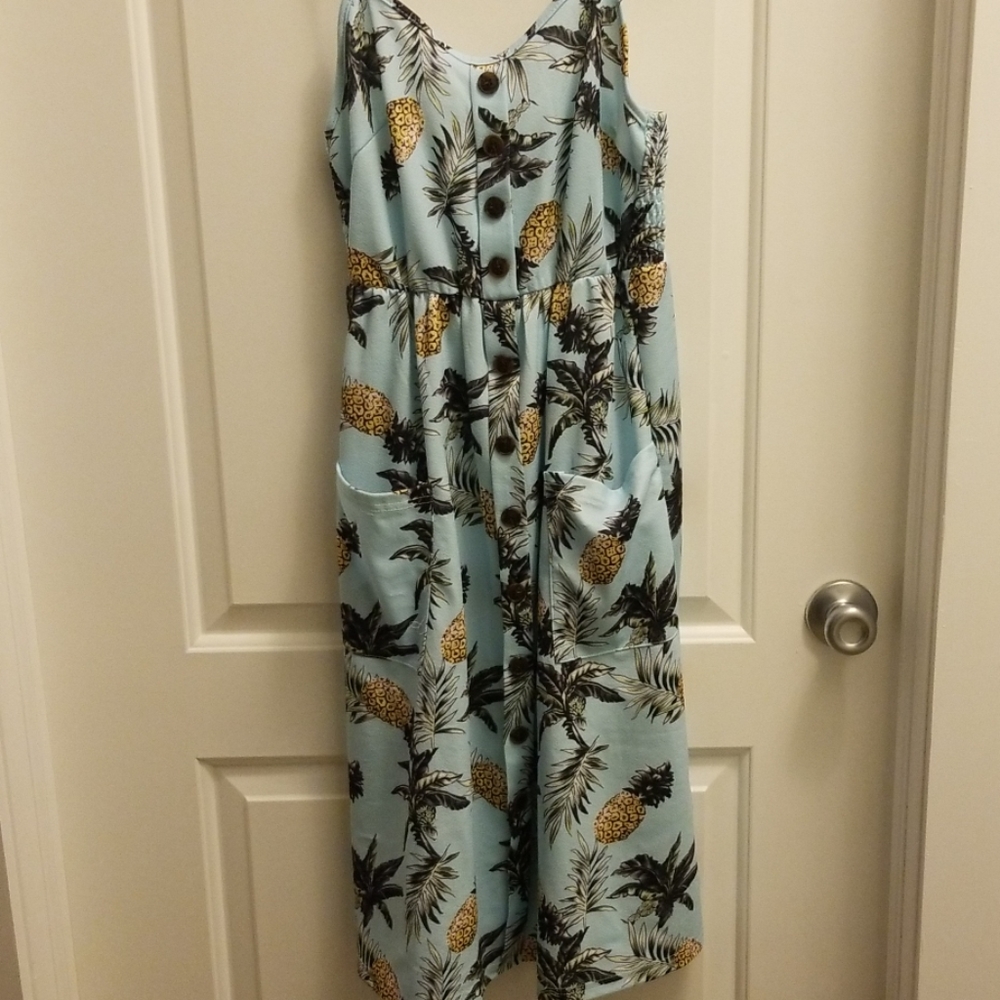 Blue palm and pineapple summer dress
